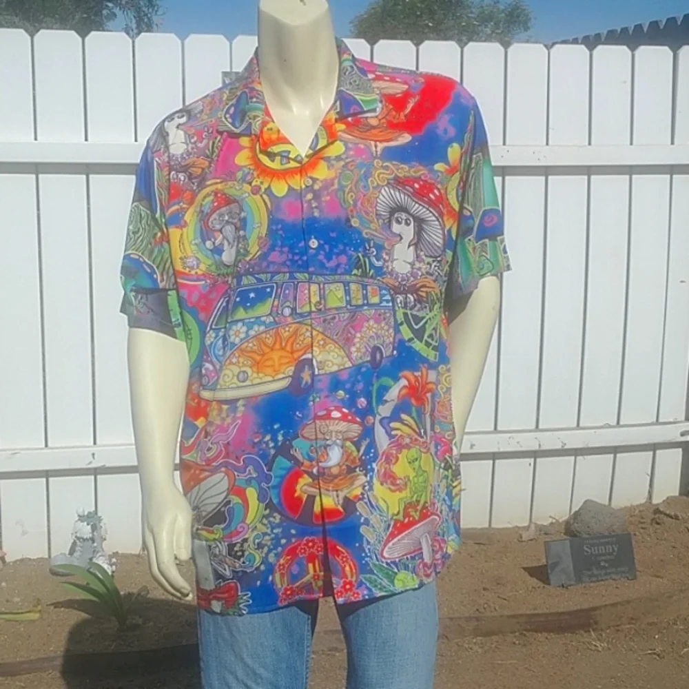 Retro Shirt - Picture 6 of 8